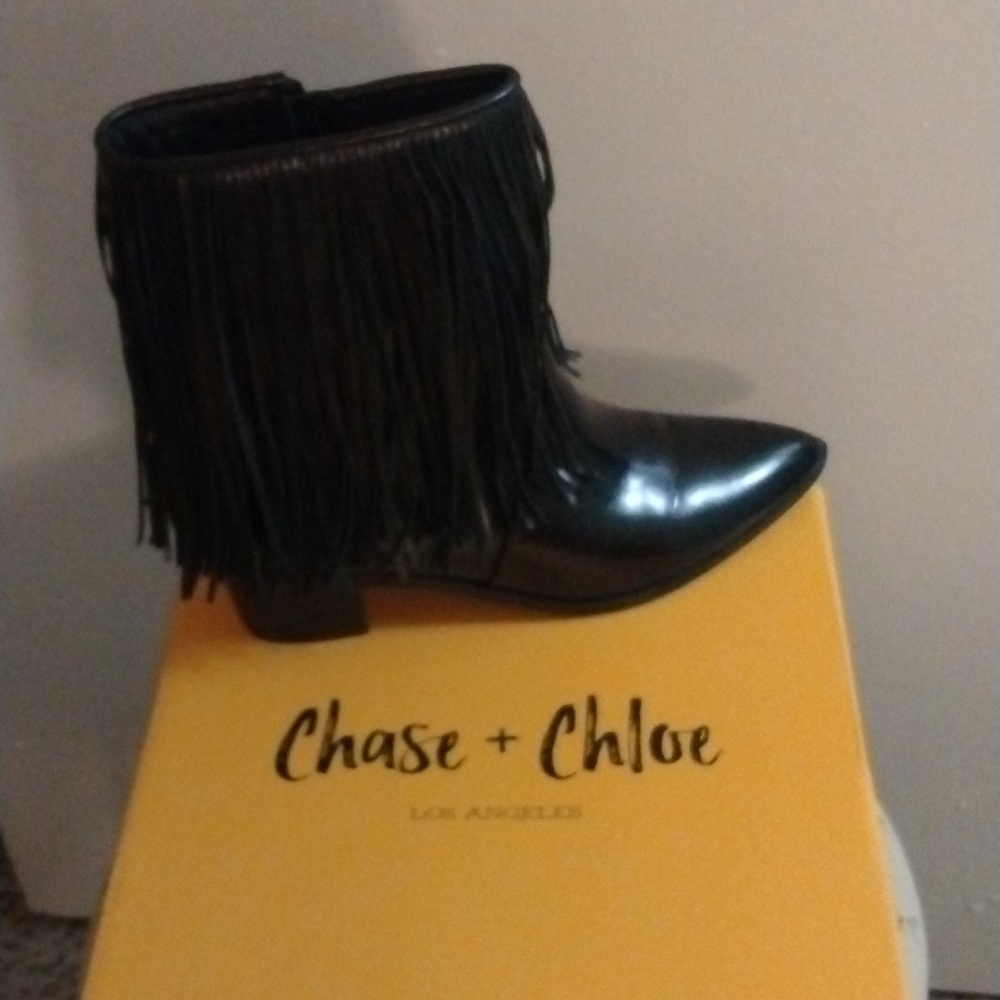 Chase & Chloe Los Angeles Black Fringes Ankle Boots 9W